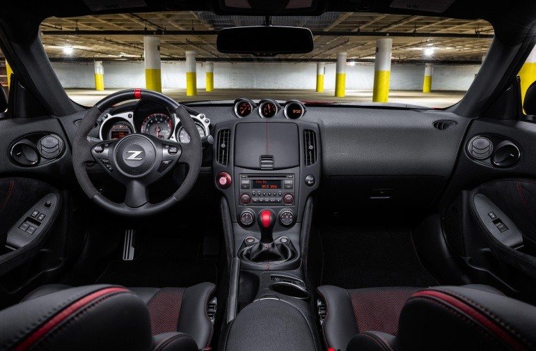 Nissan-370Z-image3
